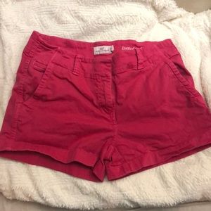 Women’s vineyard vines shorts